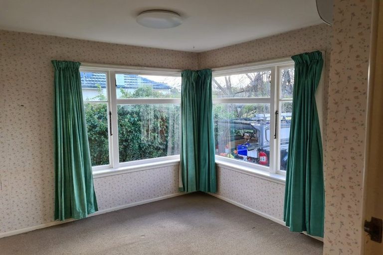 Photo of property in 69 Whitby Street, Burnside, Christchurch, 8053