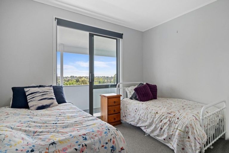 Photo of property in 32 Victory Street, Welcome Bay, Tauranga, 3112