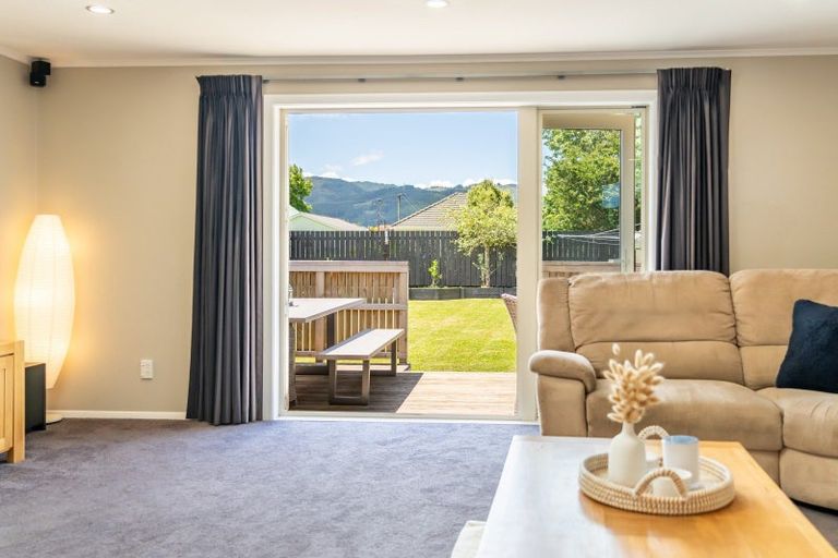 Photo of property in 11 Thackeray Street, Trentham, Upper Hutt, 5018