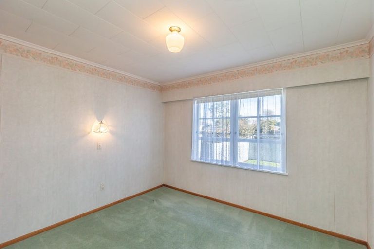 Photo of property in 55 Rugby Street, Levin, 5510