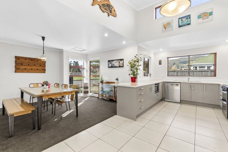 Photo of property in 51 Waverley Street, Richmond, 7020