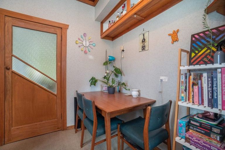 Photo of property in 25 Tiller Close, Kelvin Grove, Palmerston North, 4414