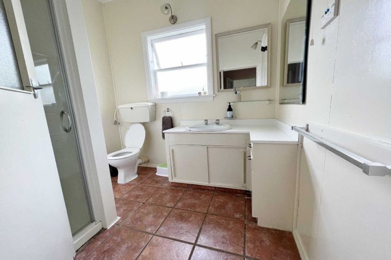 Photo of property in 20 Celia Street, Redcliffs, Christchurch, 8081