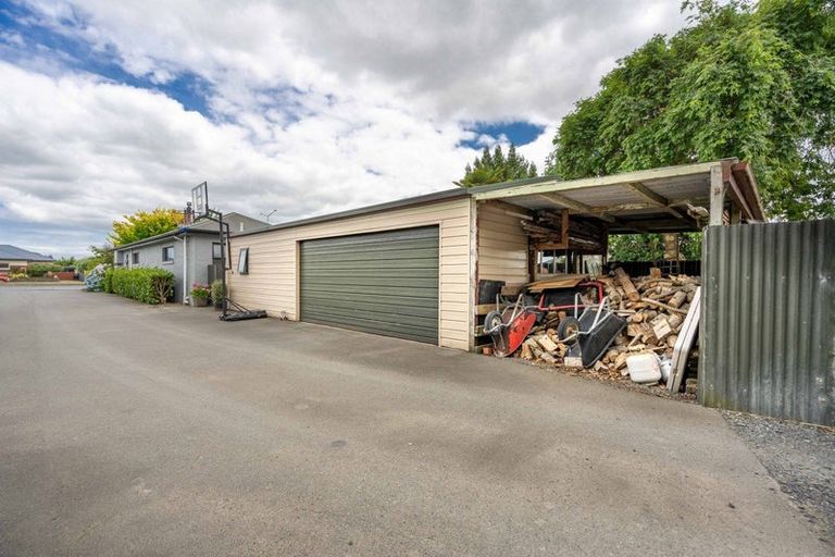 Photo of property in 775 Queens Drive, Waikiwi, Invercargill, 9810