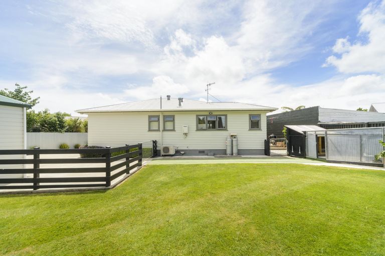 Photo of property in 5 Charles Street, Feilding, 4702