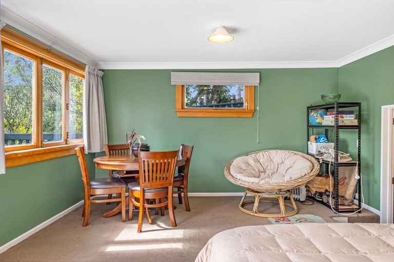 Photo of property in 1 Durie Vale Road, Durie Hill, Whanganui, 4500