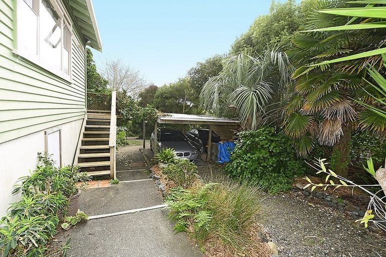 Photo of property in 21 Pakiri Road, Leigh, Warkworth, 0985