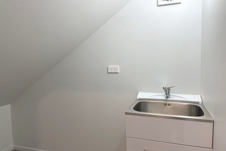 Photo of property in 1/5 Arawa Street, Frankton, Hamilton, 3204