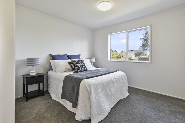 Photo of property in 18 Marybeth Place, Rosehill, Papakura, 2113