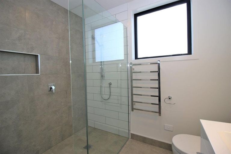 Photo of property in 5a Church Street, Mosgiel, 9024