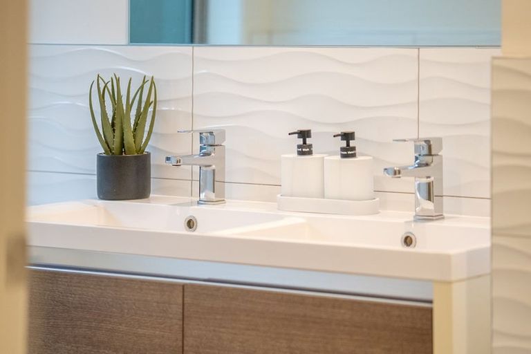 Photo of property in 41 Hamon Place, Pukehangi, Rotorua, 3015