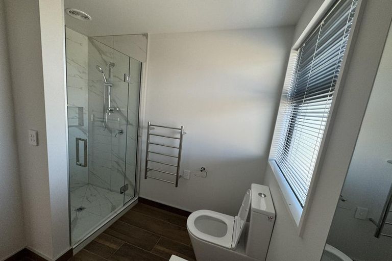 Photo of property in 2/38 Wildberry Street, Woolston, Christchurch, 8023