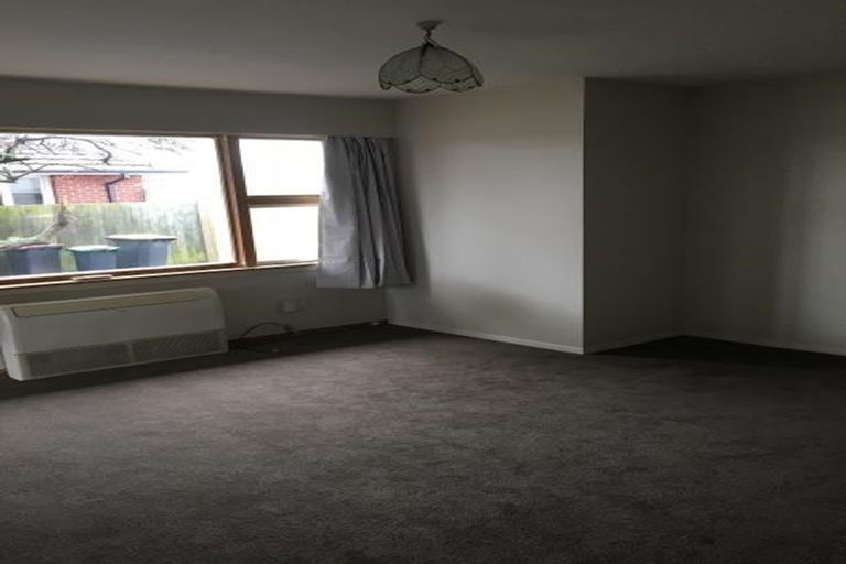 Photo of property in 42 Vancouver Crescent, Wainoni, Christchurch, 8061