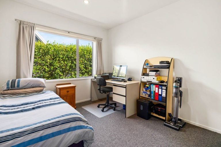 Photo of property in 60 Montgomery Crescent, Kinloch, Taupo, 3377