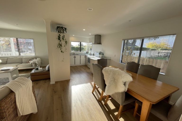 Photo of property in 1/323 Hobsonville Road, Hobsonville, Auckland, 0618