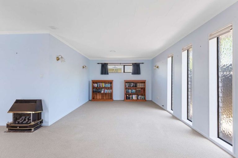 Photo of property in 5/481 Saint Aubyn Street, Moturoa, New Plymouth, 4310