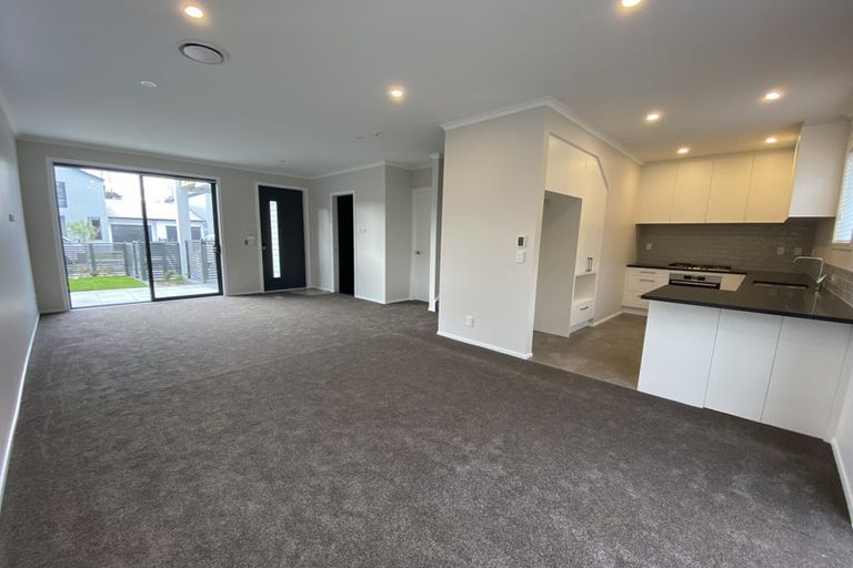 Photo of property in 23 Koreke Close, Kenepuru, Porirua, 5022