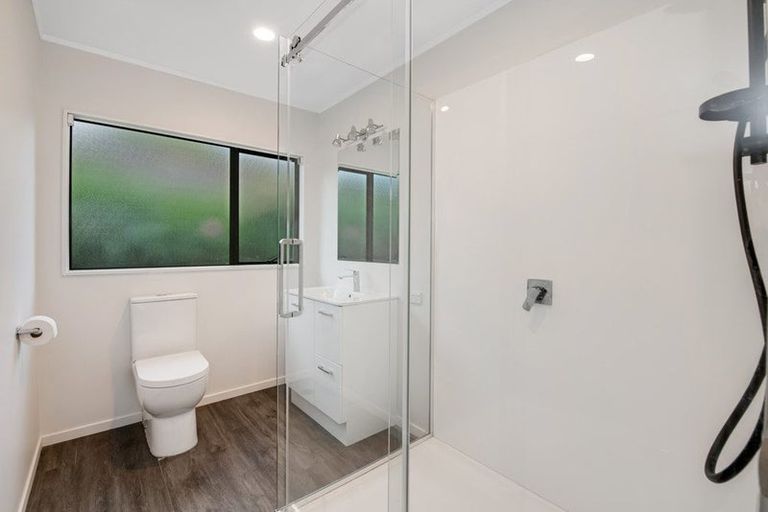 Photo of property in 14b Kestrel Heights, Arkles Bay, Whangaparaoa, 0932