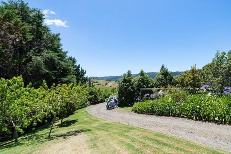 Photo of property in 42a Mcgregor Road, Clevedon, Papakura, 2582