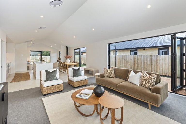 Photo of property in 62 Suffolk Drive, Kirwee, 7571