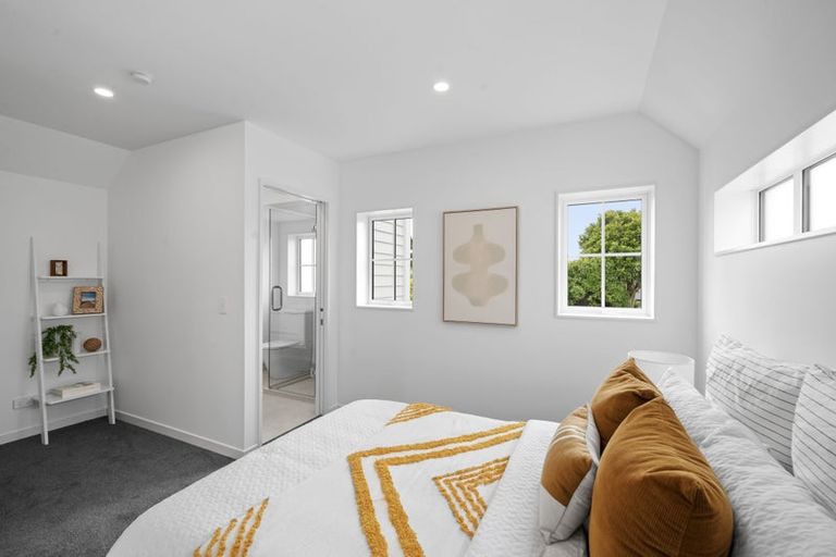 Photo of property in 4/6 Ensors Road, Opawa, Christchurch, 8023