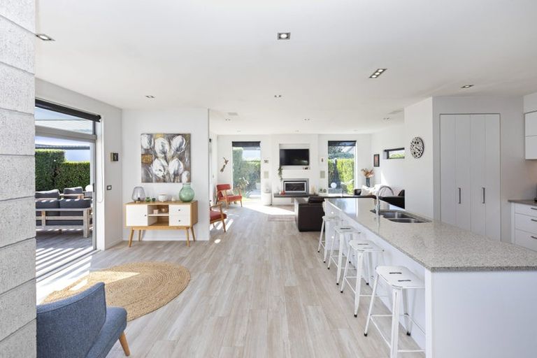 Photo of property in 101 Aston Drive, Waimairi Beach, Christchurch, 8083