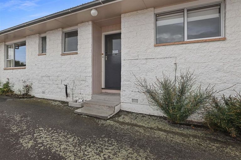 Photo of property in 2/55 Cameron Street, Ashburton, 7700