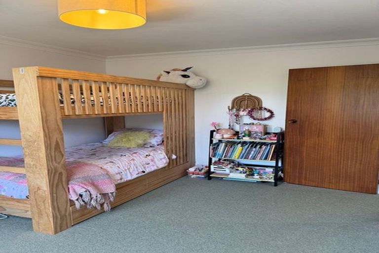 Photo of property in 2/42 Matua Road, Matua, Tauranga, 3110