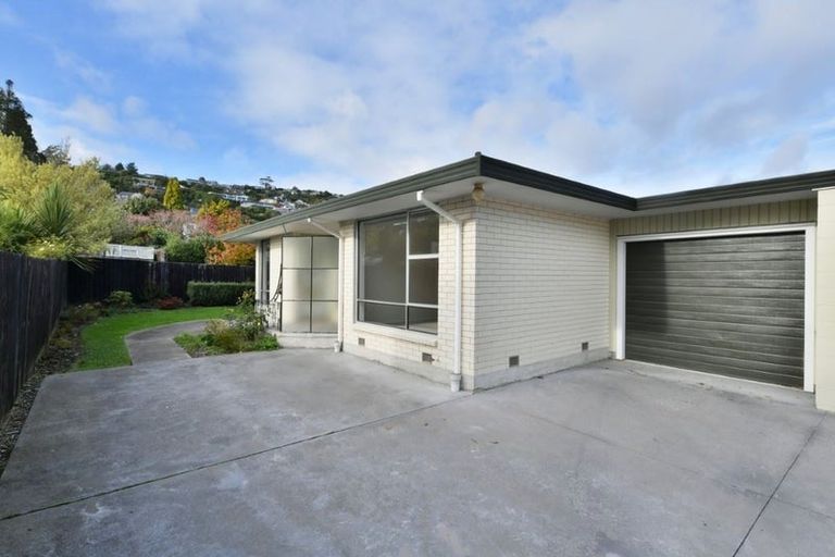 Photo of property in 2/8 Palatine Terrace, Huntsbury, Christchurch, 8022