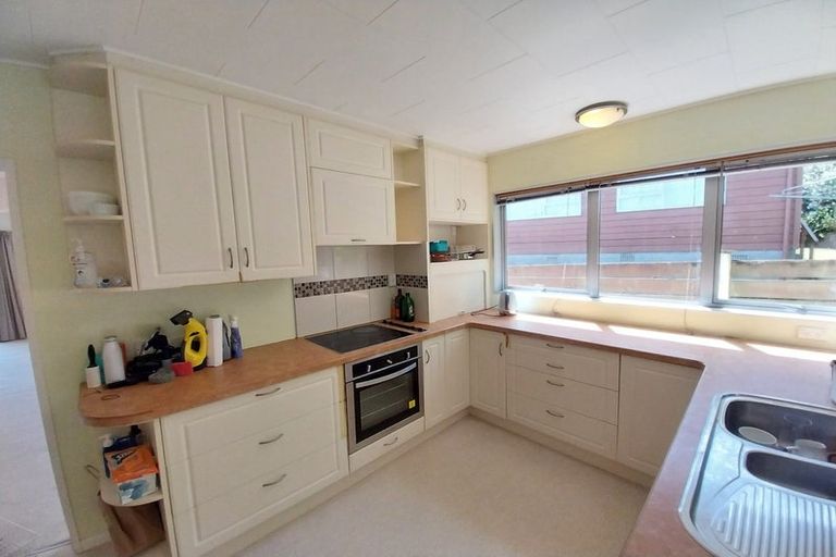 Photo of property in 4 Lynmouth Avenue, Karori, Wellington, 6012