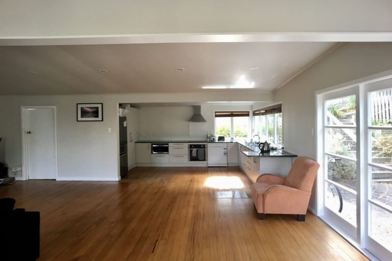Photo of property in 56 Hastings Road, Mairangi Bay, Auckland, 0630