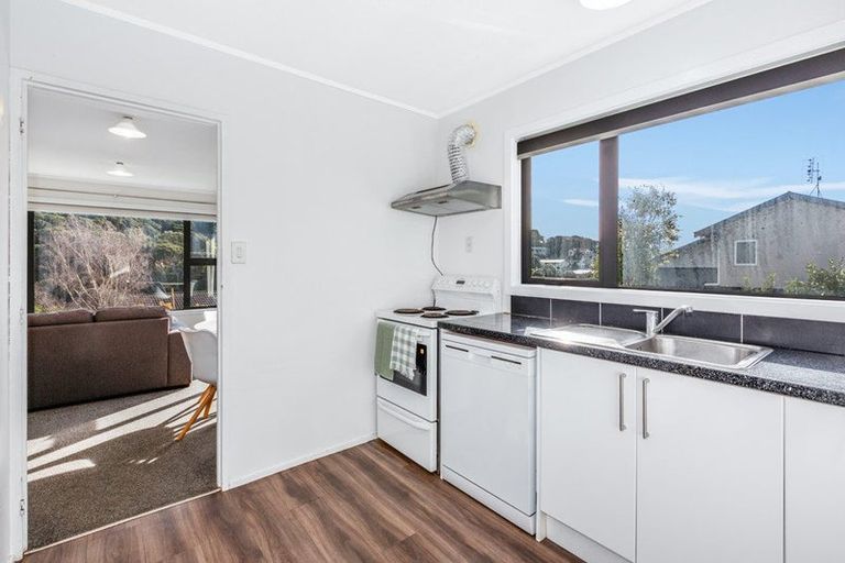 Photo of property in 49a Albatross Close, Whitby, Porirua, 5024