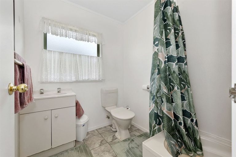 Photo of property in 31 Cowley Drive, Temple View, Hamilton, 3218