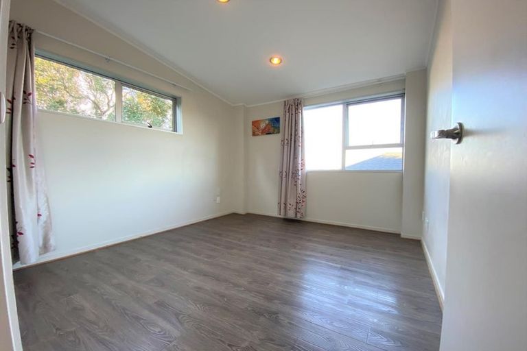 Photo of property in 152 Weatherly Road, Torbay, Auckland, 0630