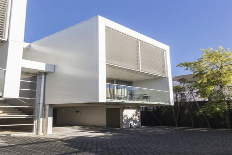 Photo of property in 10/31 Chester Street West, Christchurch Central, Christchurch, 8013