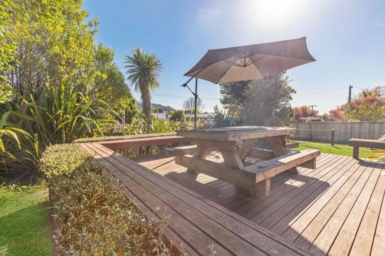 Photo of property in 22 Kenrick Road, Pukehangi, Rotorua, 3015