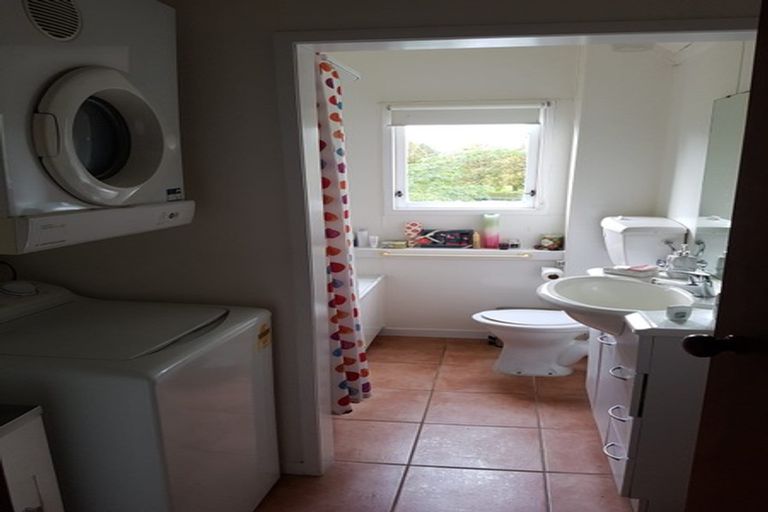 Photo of property in 43 Manuka Street, Hokowhitu, Palmerston North, 4410