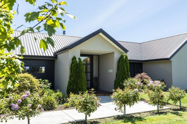 Photo of property in 25 Hallfield Drive, Ohoka, Kaiapoi, 7692