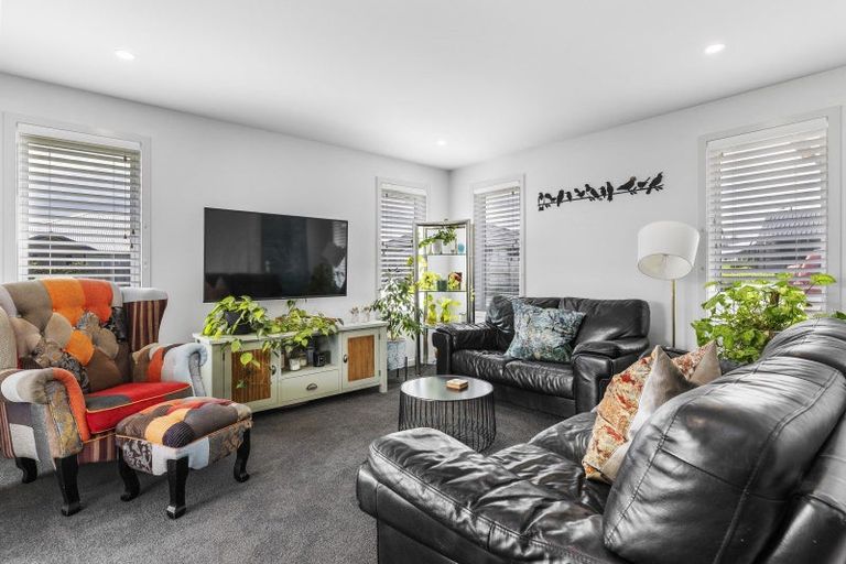 Photo of property in 22 Harakeke Drive, Wharewaka, Taupo, 3330