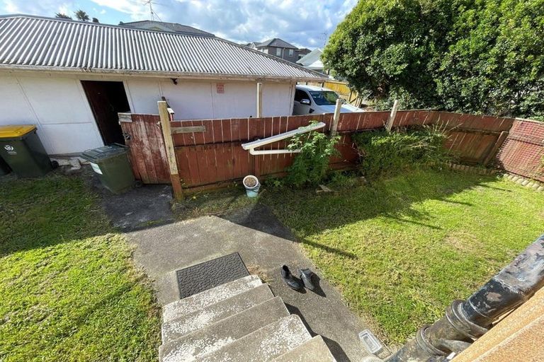 Photo of property in 1/12 Cambridge Road, Manurewa, Auckland, 2102