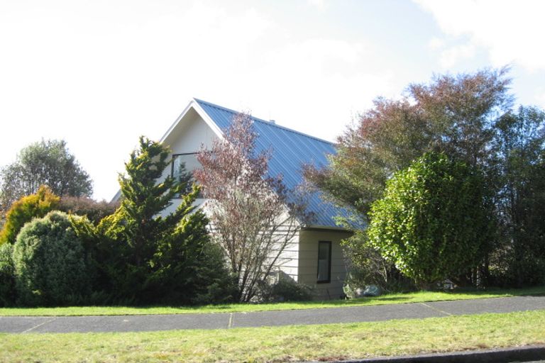Photo of property in 22 Kaimanawa Street, Omori, Turangi, 3381
