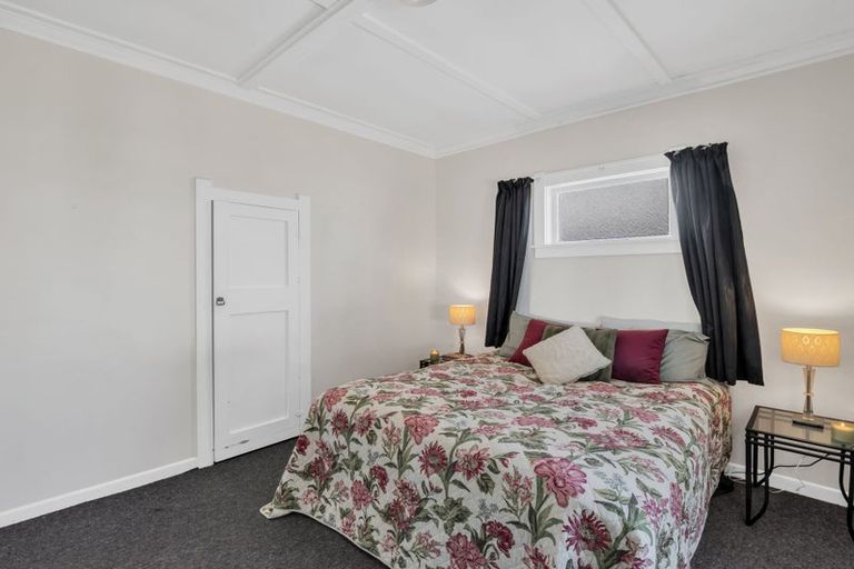 Photo of property in 6 Harper Street, Gonville, Whanganui, 4501