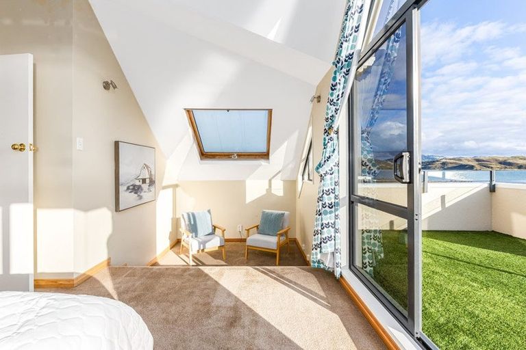 Photo of property in 24 Sunset Parade, Plimmerton, Porirua, 5026