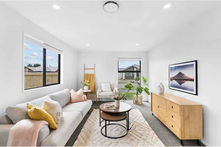 Photo of property in 27 Larissa Road, Halswell, Christchurch, 8025