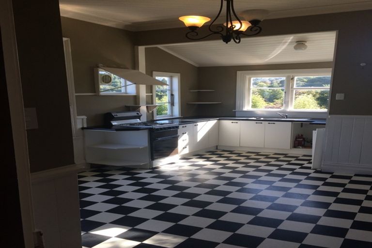 Photo of property in 49 Walter Street, The Glen, Dunedin, 9011