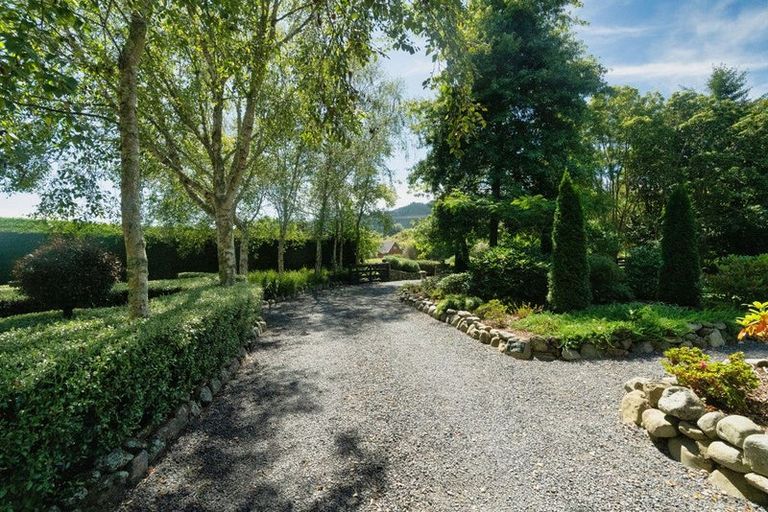 Photo of property in 184 Gladstone Road, Levin, 5571