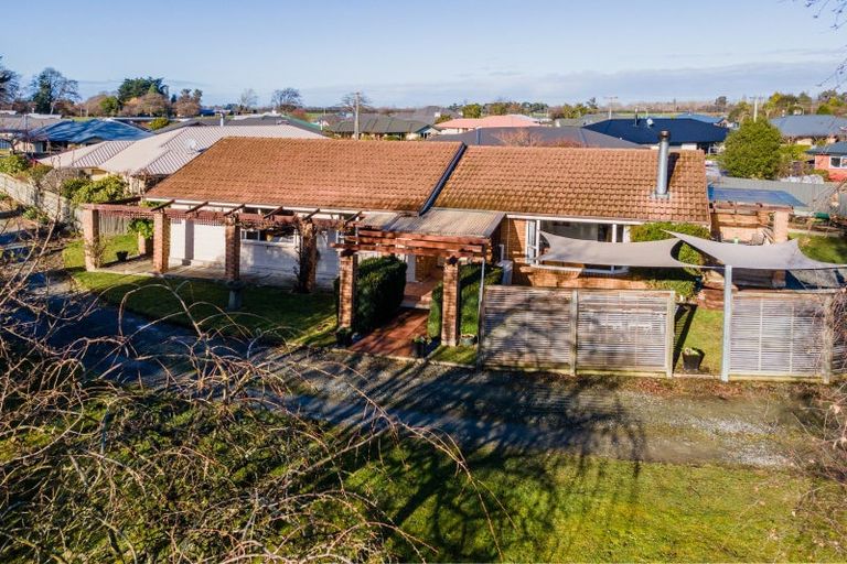 Photo of property in 30 Tancred Street, Geraldine, 7930