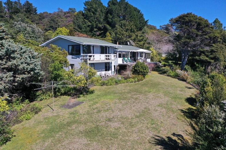 Photo of property in 2 Ara Kohekohe, Te Kouma, Coromandel, 3581