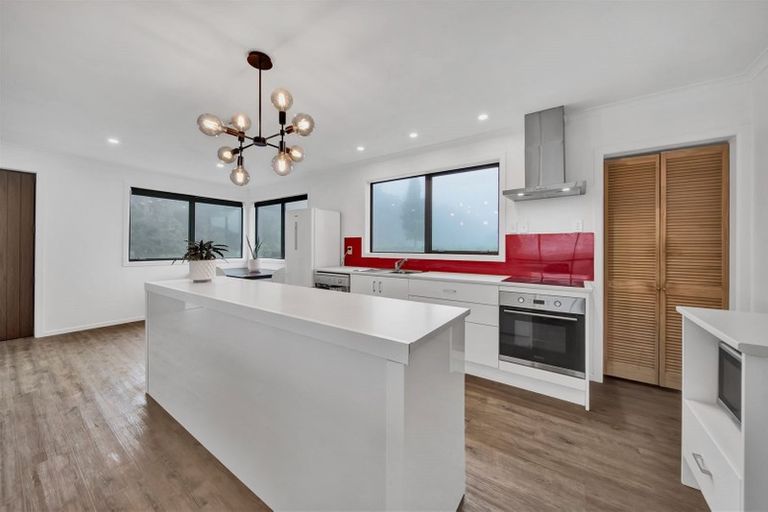 Photo of property in 216 Upland Road, Tarurutangi, New Plymouth, 4372