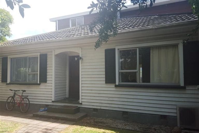 Photo of property in 247 Ilam Road, Ilam, Christchurch, 8041